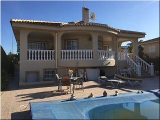 Rojales 4 Beds 3 Baths villa