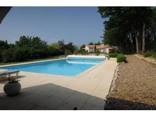 5 bedroom Villa For Sale: 86280 SAINT..