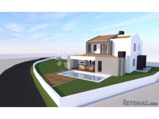 Građevinsko zemljište sa gotovim projektom