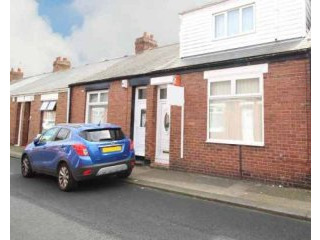 2 bedroom, Terraced House house for sale