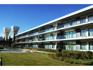 2 Bedrooms Flat For Sale - Faro