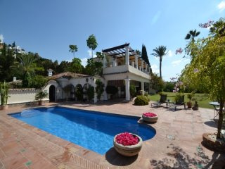 Spacious 6-Bedroom Villa For Sale In..