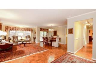 2 bedroom Co-op For Sale: Larchmont..