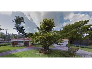 3 bedroom House For Sale: 6700 SW 69th..