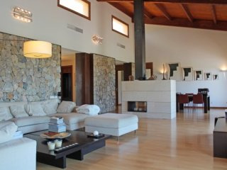 Modern Villa In S'aranjassa With Views..