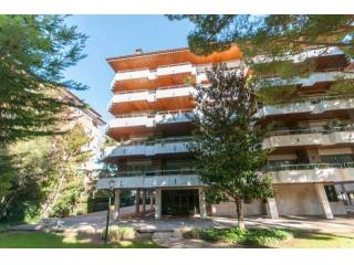 6 bedroom Flat For Sale: BARCELONA..