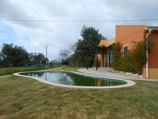 4 Bed Farm House For Sale - Altura