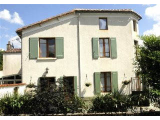 Nice Family Home, Great Location