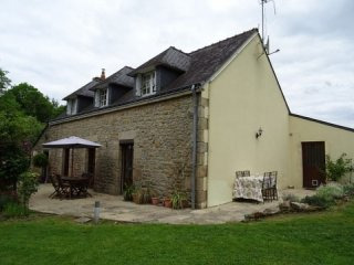 Detached countryside longere, 187,200 €