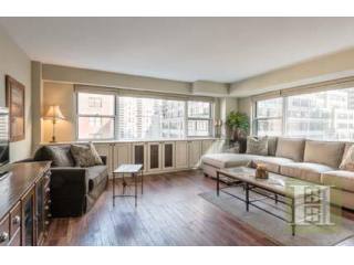2 bedroom Apartment For Sale: 139 EAST..