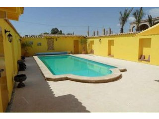 Amazing views and close to Town..Quick..