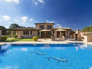 Country House With Guest Apartment In..