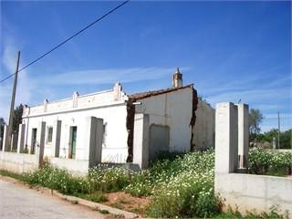 Ruin-Franqueira-Silves-Algarve-for sale
