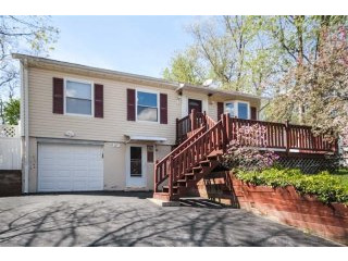 3 bedroom House For Sale: 41 Fairfax..