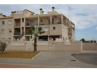Apartment for sale in Los Nietos
