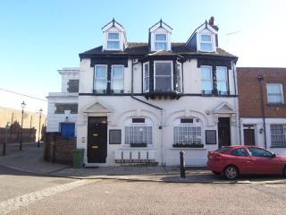 1 bedroom flat in SHEERNESS