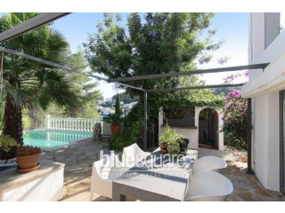 Beautiful 2 bedroom villa near the sea..