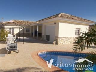 Ref: 1577 - Villa for Sale in El Cucador