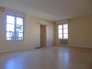 2 bedroom Flat For Sale: 86000 POITIERS