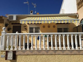 3 Bedrooms - Property - Alicante - For..