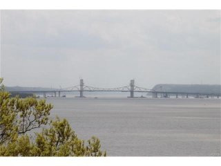 2 bedroom Commercial Property For Sale:..
