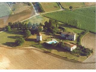 Charming Rural Ensemble Of 2 Houses..