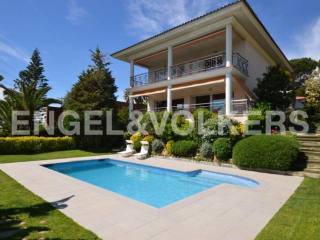 High quality and sea views in Sant Pol