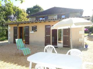 L24/62 - Residential For Sale - Stone..
