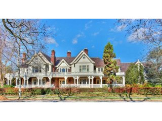 5 bedroom Detached House For Sale: 212..