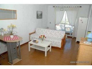 EMPURIABRAVA: Nice studio in the centre