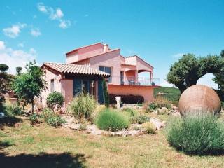 Superbe Villa 4 Faces Avec Studio..
