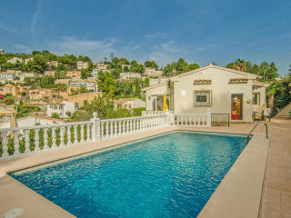 3 Bedrooms - Villa - Alicante - For Sale