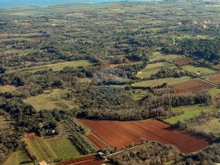 Pula, Ližnjan, građevisnko zemljište TP namjene uz glavnu pr