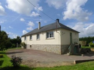 Traditional House with Nice Garden