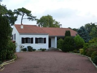 3 Bedrooms - House - Poitou-Charentes..