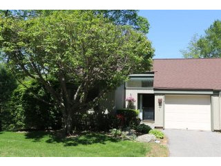 1 bedroom House For Sale: 547 Heritage..