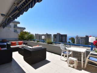 3 Bedrooms - Garden Apartment -..