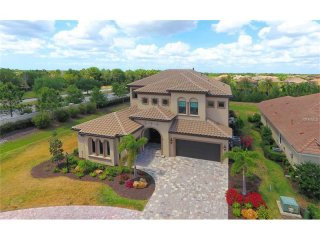 6 bedroom House For Sale: 14207..