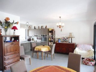 Appartement Vaison La Romaine-..