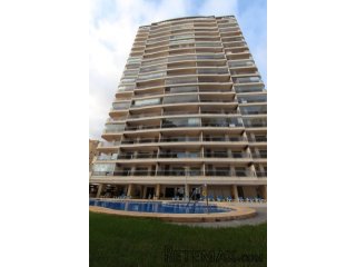 Spacious apartment with views to the sea, mountain and las..