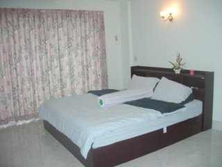 Large 1 bedroom, 2 living-room condo at..