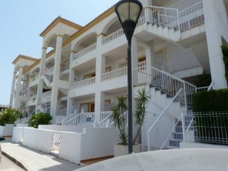 2 Bedrooms - Apartment - Almeria - For..
