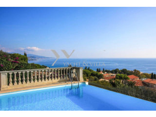 Apartment for sale with a sea view and..