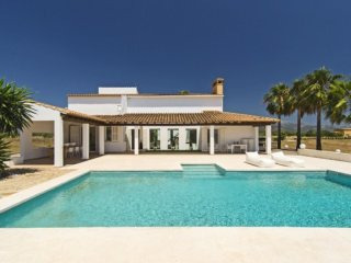 Exclusive Contemporary-Style Country..