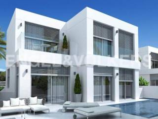 IMPRESSIVE MODERN VILLA IN GUARDAMAR