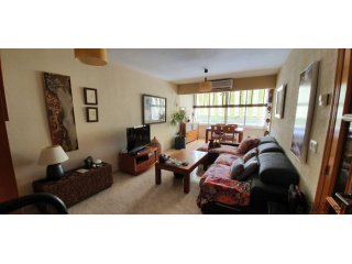 Apartamento de 2 dormitorios y 2 baños a 10 minutos de..