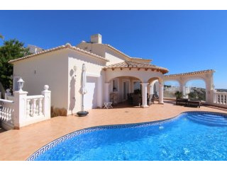 5 bedroom villa with view on Ibiza