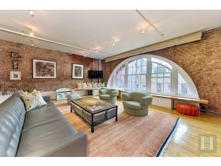 1 bedroom Apartment For Sale: 140..