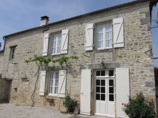 Large Stone Character Property With Pool