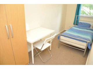 Single with single bed near Maida Vale..